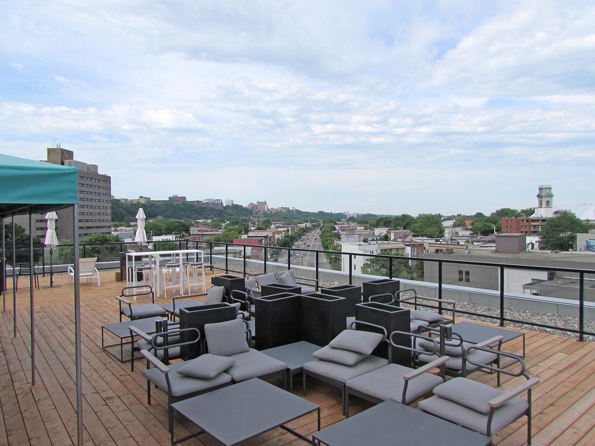Aux Havres Urbains - Le Penthouse Du Kameleon Apartment Quebec City Luaran gambar