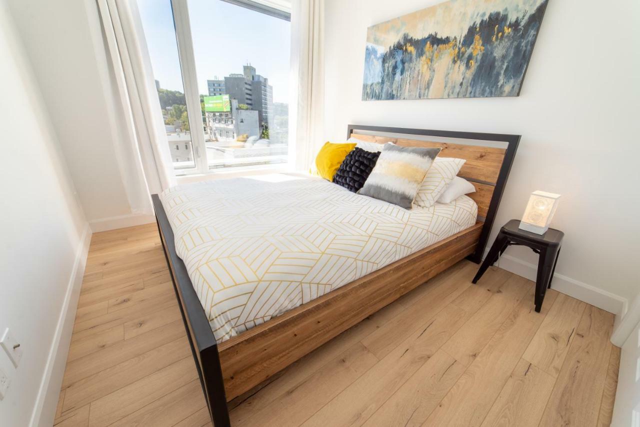 Aux Havres Urbains - Le Penthouse Du Kameleon Apartment Quebec City Luaran gambar